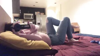 Jason Luv (@iamjasonluv) onlyfans Crazy Quin jerks off anus and massages pussy