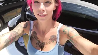 Anna Bell Peaks (AnnaBellPeaks) onlyfans Sexy wench caresses shaved pussy