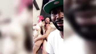 Anna Bell Peaks (AnnaBellPeaks) onlyfans Sexy shlendra shows curvy shapes