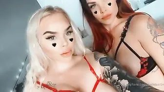 BELLE BARBIE (bellebarbie) onlyfans Cute bitch fucks point with her finger