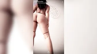 Emira Kowalska (Emira Foods) onlyfans Sexy curvy fingering pussy