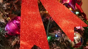 Anna Bell Peaks (AnnaBellPeaks) onlyfans fucks herself with black dildo