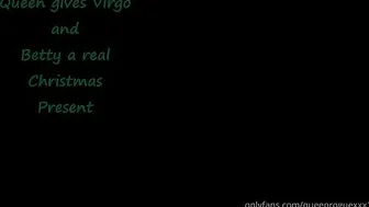 QueenRogue onlyfans Tattooed Skin Masturbates Pussy