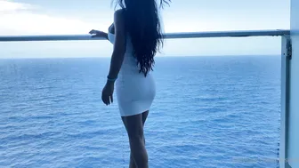 Miss Lexa (misslexa) onlyfans Elegant chika massages juicy vagina