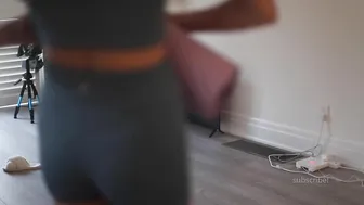 Gwen Gwiz onlyfans bigger and thicker
