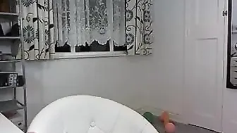 bustybritg chaturbate amazing show with a very sexy teen