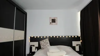 Busty_Ema chaturbate Wild confused jumps on sex toy