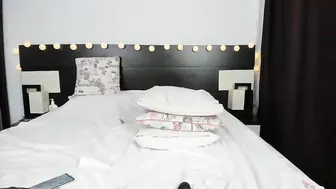 Busty_Ema chaturbate Watch a amazing wet pink hole show