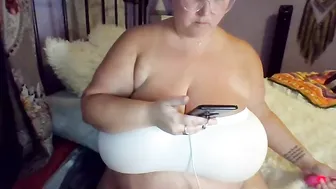 Tiggobitties24 chaturbate 6.12.2021 webcam video from chaturbate