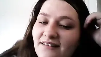 bellalucia95 Juicy slut masturbates pussy