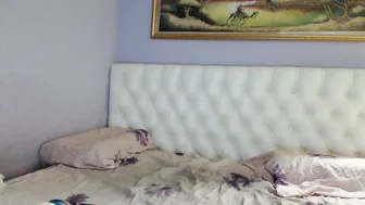 anik201 Hot trick fingering pussy