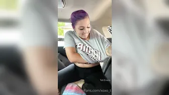 Tati Evan onlyfans Slim girl relish masturbating vagina