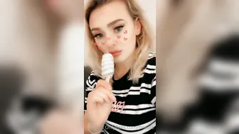 queenb_ onlyfans College Girl Wet wet pink hole Play