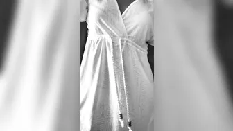 queenb_ onlyfans New sexy babe is played with clit