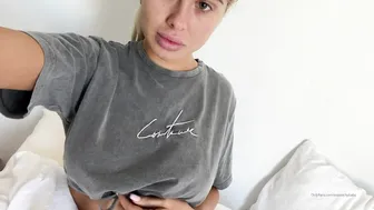 sopeachybaby onlyfans Spy Cam With A Very Young Naked Girl