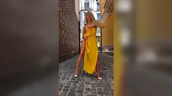 PolinaMalinovskaya onlyfans Gorgeous blonde caresses boobs