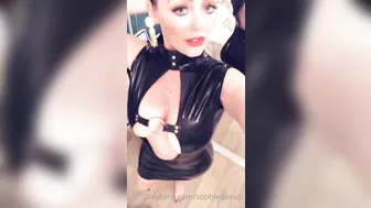 sophiedeevip onlyfans toys with corn toy