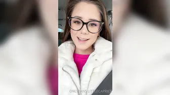 littlecaprice onlyfans 11 December 2021