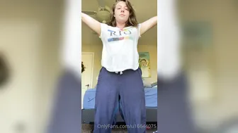 freckledspirit onlyfans Crazy chick turns a huge ass