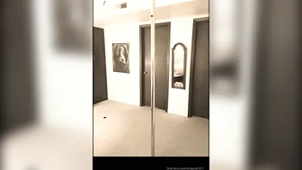 Molly Jane aka mollyjane1011 onlyfans Significant girl caresses sex lips