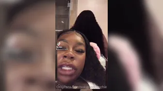 sukigoodcoochie onlyfans Slender babe masturbates shaved wet pink hole