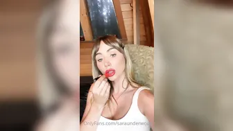 saraunderwood onlyfans fascinated by drawing