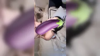 nakedangelalektra onlyfans Fingering with a very sexy busty whore