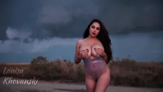 Louisa Khovanski aka louisakhovanski onlyfans buxom slut