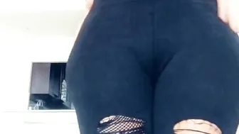 Andrea Abeli aka Misskirroyal onlyfans Busty blonde with tattoo fucks both holes