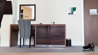 Queengf90 onlyfans Mfc beauty jumping on a big sex toy