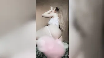 Msfiiire onlyfans Luxurious nipple tightly jerks off the anus