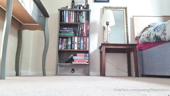 Queengf90 onlyfans amazing video with a girl in stockings