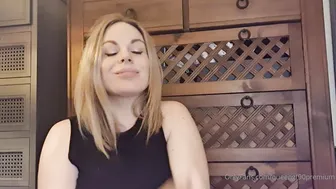 Queengf90 onlyfans 28/12/2021 webcam video from bongacams