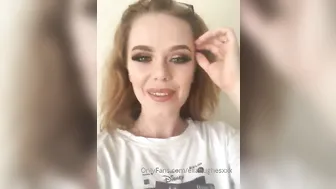 Ella Hughes aka ellahughesxxx onlyfans has both