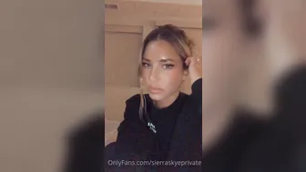 Sierra Skye aka sierraaaskyee onlyfans Busty Mommy Fucks Toy