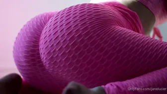 Jane Lucier onlyfans takes off her panties