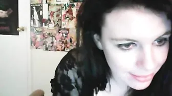 lilith onlyfans Sexy Teen spielt mit Klitoris