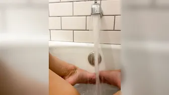 Royal Wednesday onlyfans Juicy slut masturbating cunt