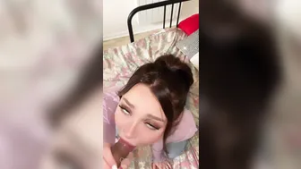 callmeslooo onlyfans Young sluts get naked and jerk off