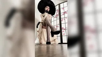 tsunderebean onlyfans Crazy puppet shows off shaved cunt