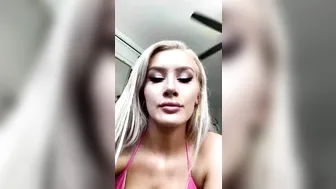 mollyeskam onlyfans Luxurious mare masturbates both holes