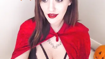 lizzielust Hot chicks pose naked