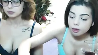 dianasweets Busty slut gets fucked while standing with cancer