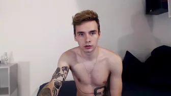 mineeett homemade gangbang