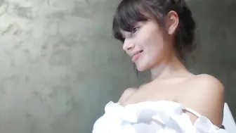 lovelyvictoria Cute chicks lick cunt in pose
