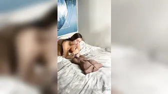 jadteen onlyfans Attractive slut is content with a rubber dick