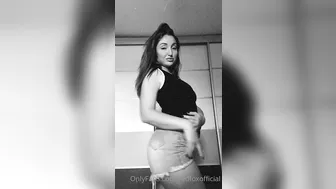 RedFoxOfficial onlyfans Hot women slapping each other