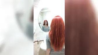 RedFoxOfficial onlyfans Naughty woman sucks cock