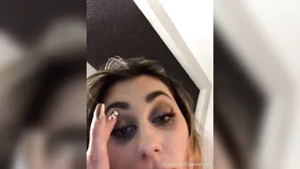 saraayrobles onlyfans Harsh woman caresses her breasts