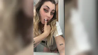 saraayrobles onlyfans great figure